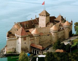762px-Le_Chateau-de-chillon